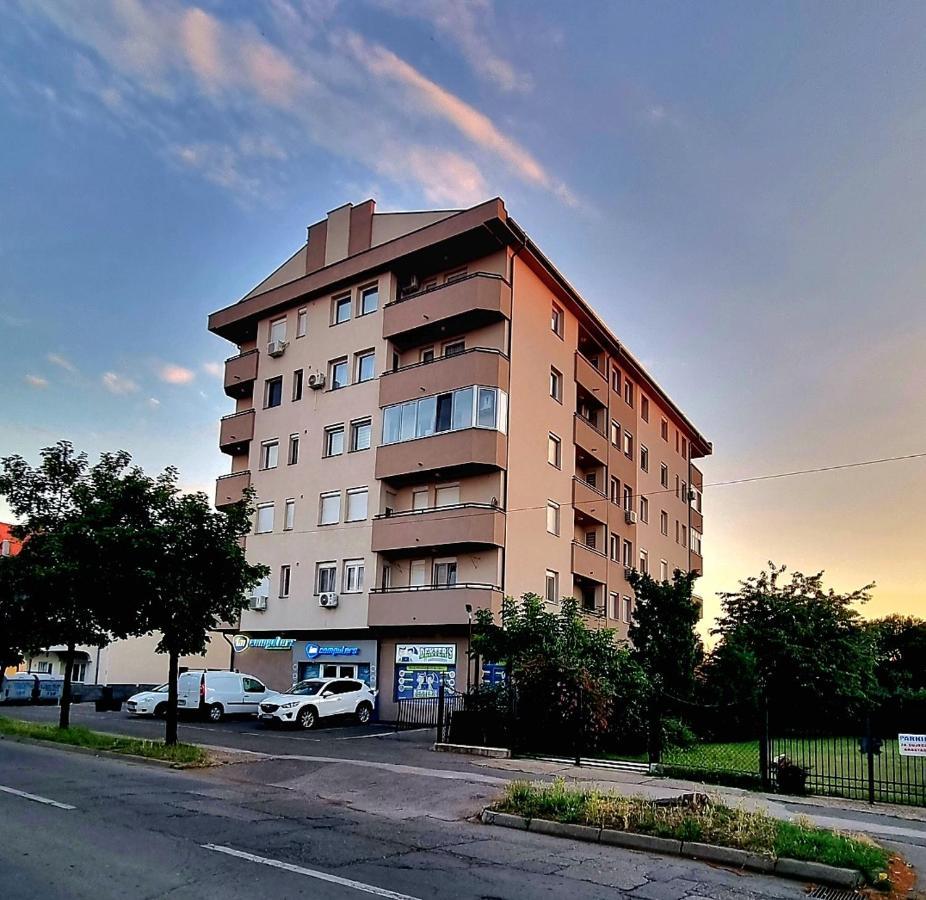 Apartman Moskva Bijeljina Apartment Exterior photo